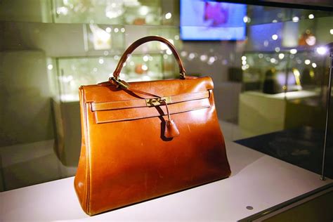 hermes sac a depeches princess grace|Hermes kelly purse.